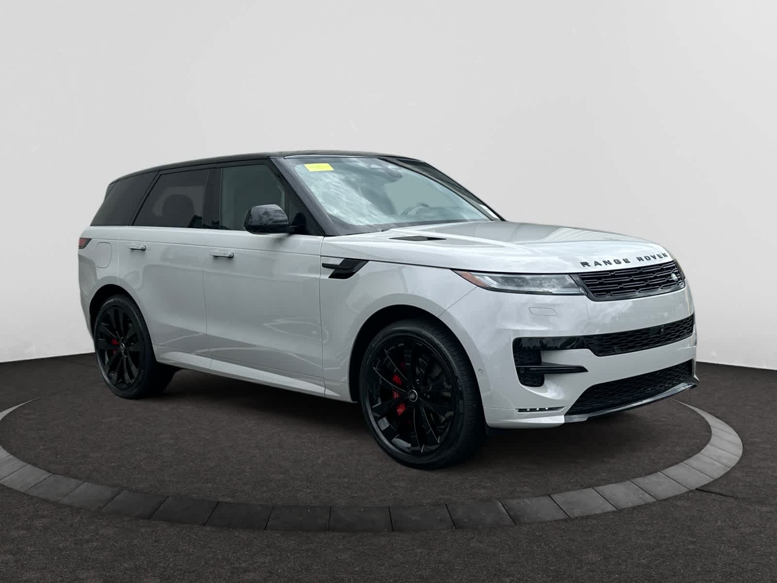 new 2025 Land Rover Range Rover Sport car, priced at $107,470