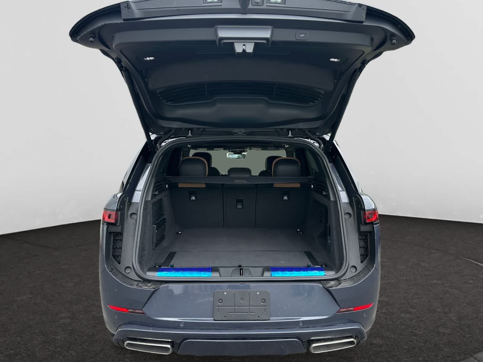 new 2025 Land Rover Range Rover Sport car, priced at $108,445