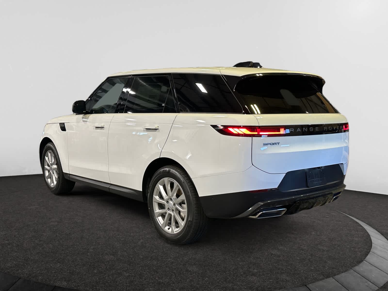 new 2025 Land Rover Range Rover Sport car, priced at $89,150