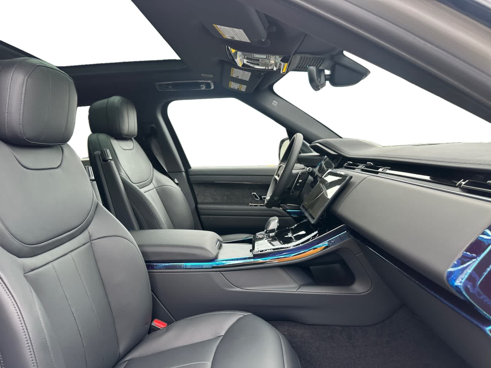 new 2025 Land Rover Range Rover Sport car, priced at $107,470