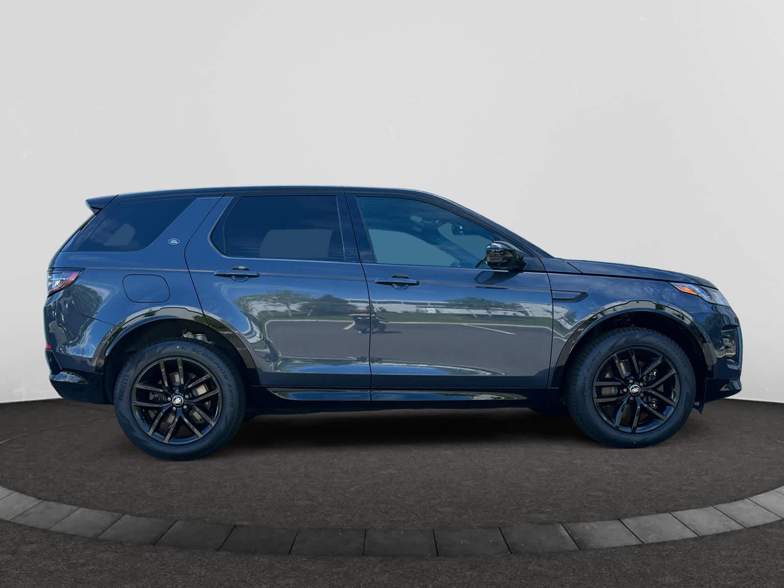 new 2025 Land Rover Discovery Sport car, priced at $59,108