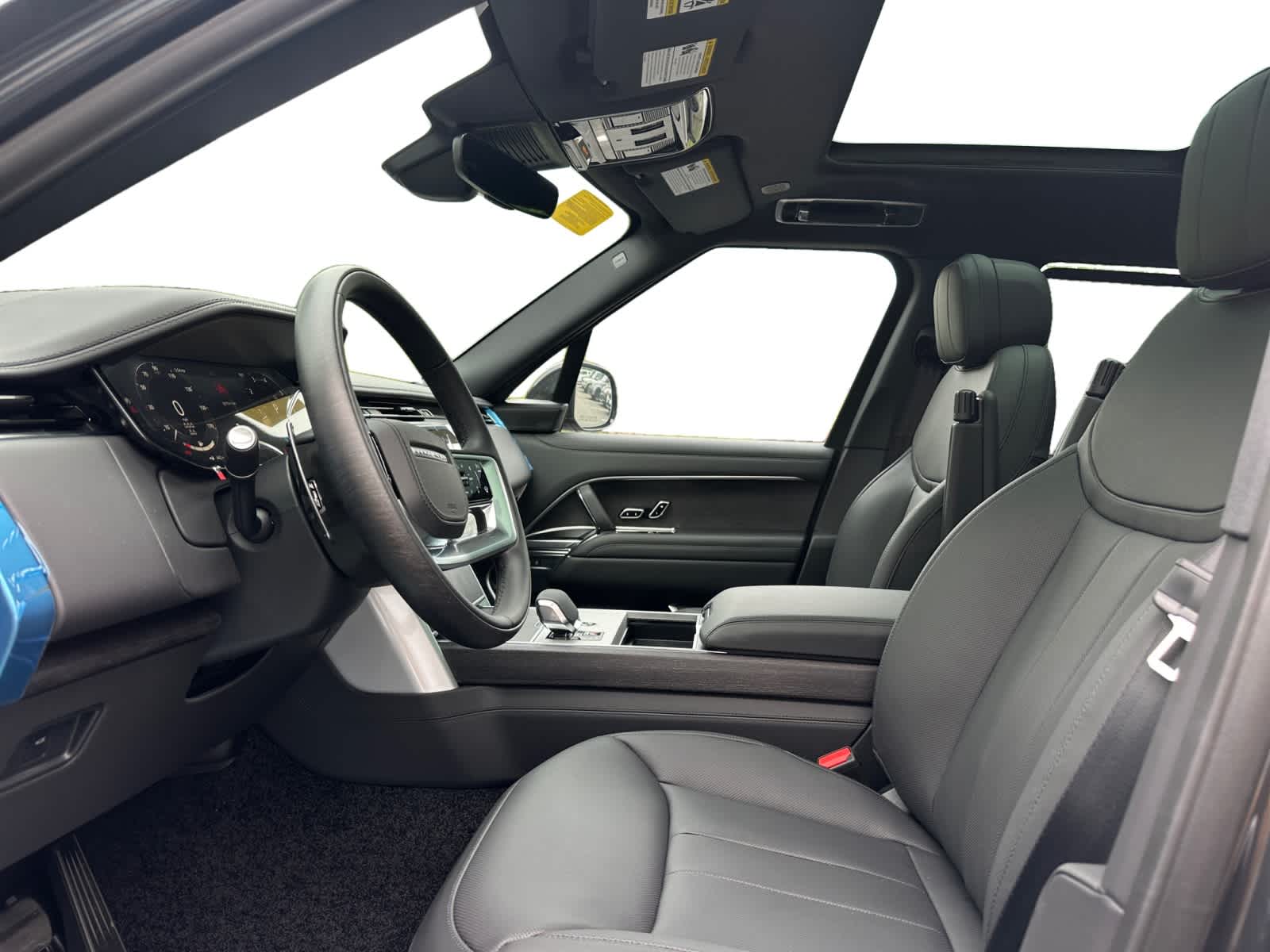new 2025 Land Rover Range Rover car, priced at $131,950
