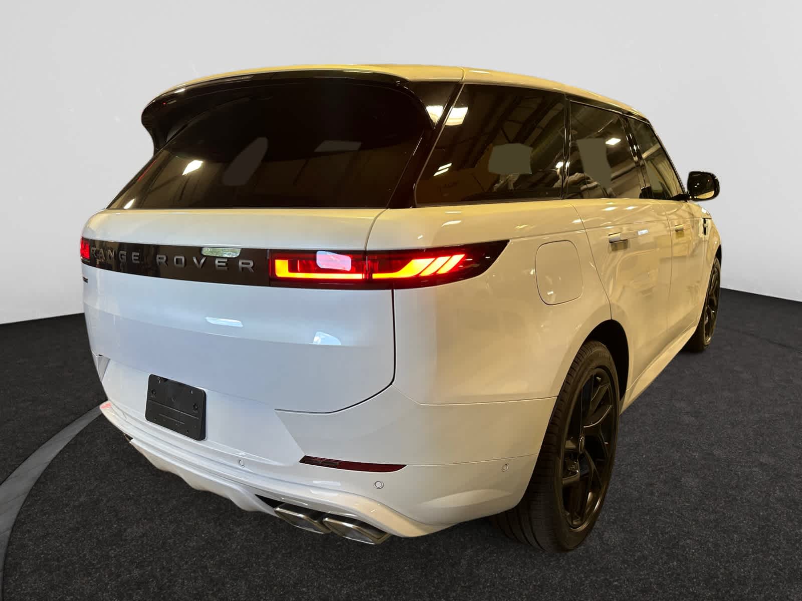 new 2025 Land Rover Range Rover Sport car, priced at $126,160