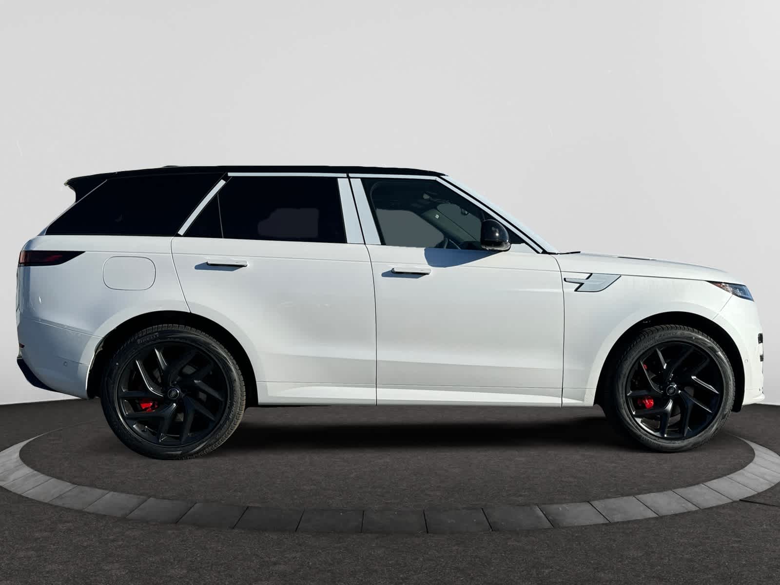 new 2025 Land Rover Range Rover Sport car, priced at $110,370