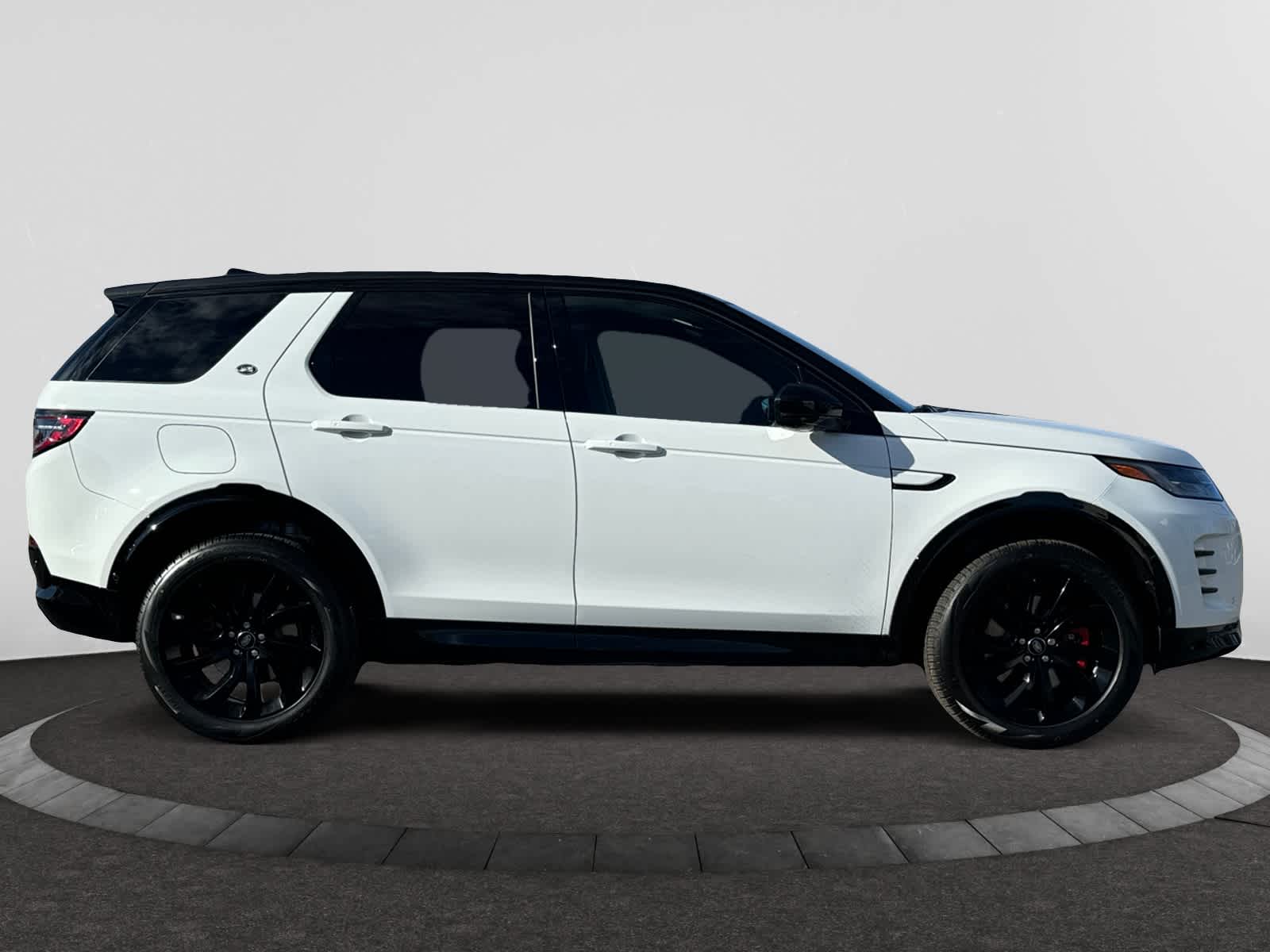 new 2025 Land Rover Discovery Sport car, priced at $59,313