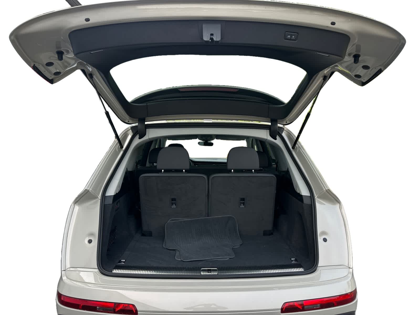 used 2023 Audi Q7 car, priced at $40,998