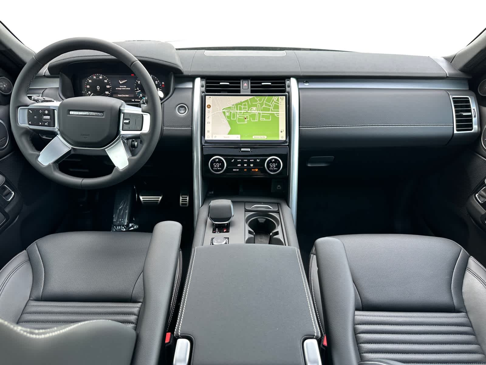 new 2025 Land Rover Discovery car, priced at $74,228