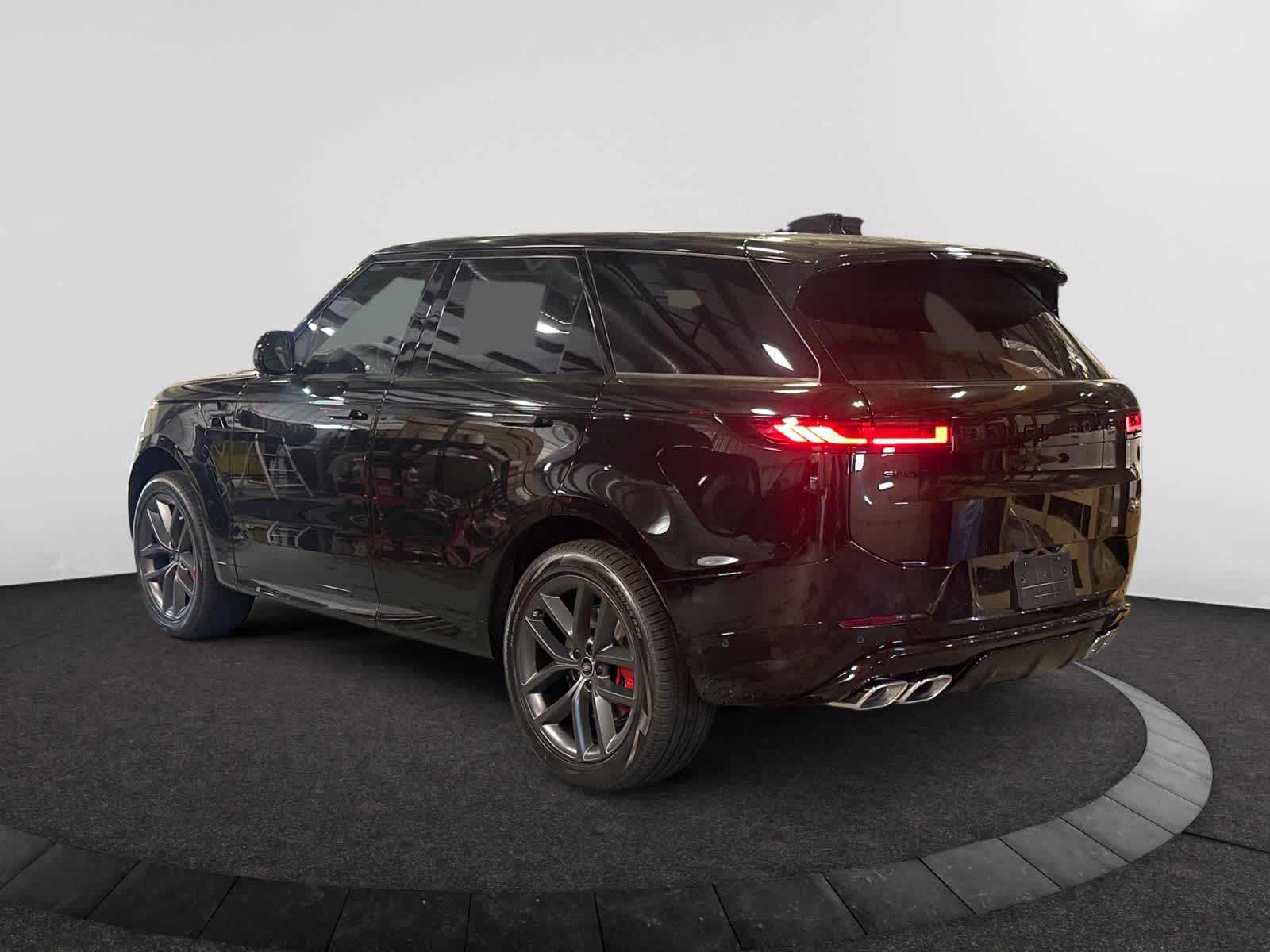 new 2025 Land Rover Range Rover Sport car, priced at $125,220