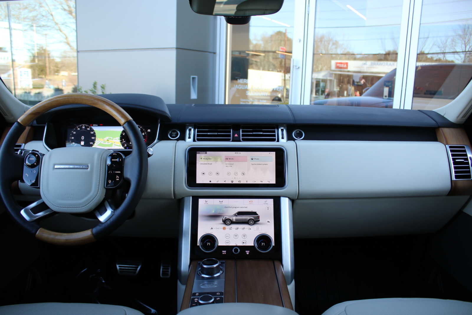 used 2020 Land Rover Range Rover car, priced at $77,998