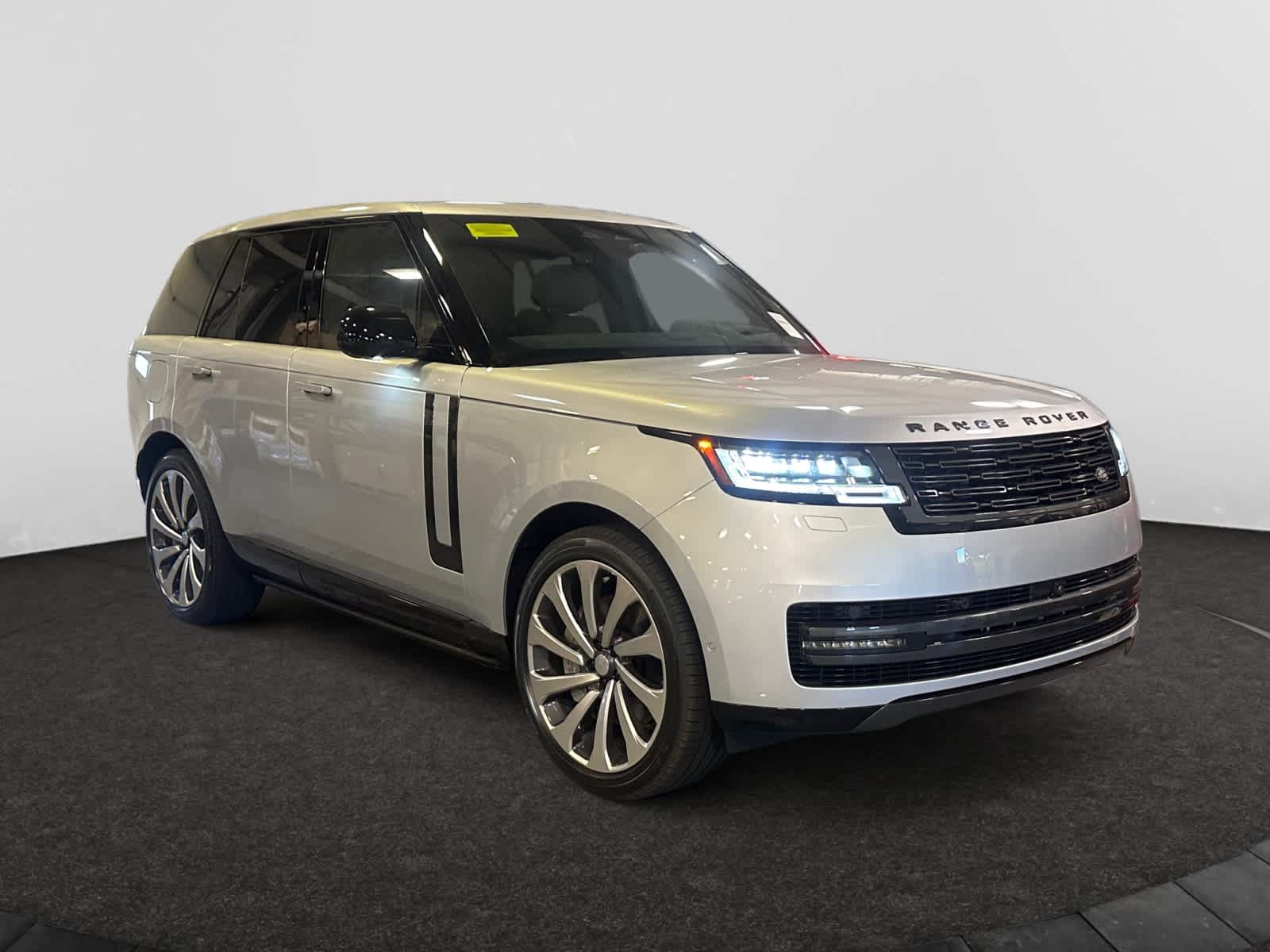 new 2025 Land Rover Range Rover car, priced at $155,610