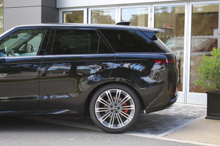 new 2024 Land Rover Range Rover Sport car, priced at $104,555