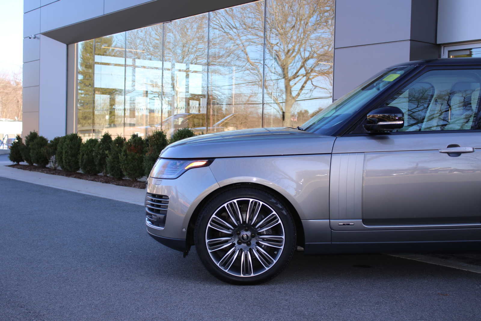 used 2020 Land Rover Range Rover car, priced at $77,998