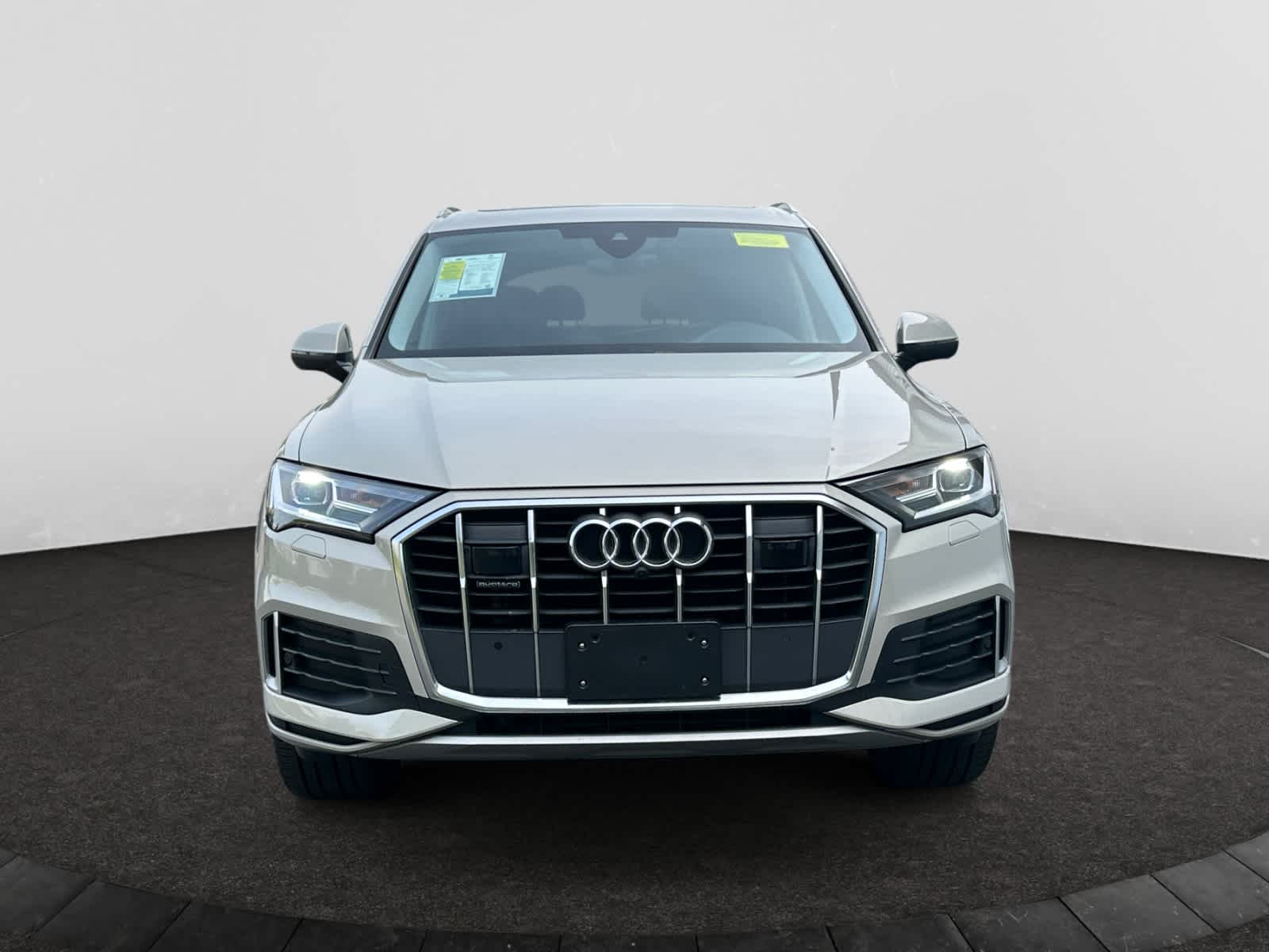 used 2023 Audi Q7 car, priced at $40,998