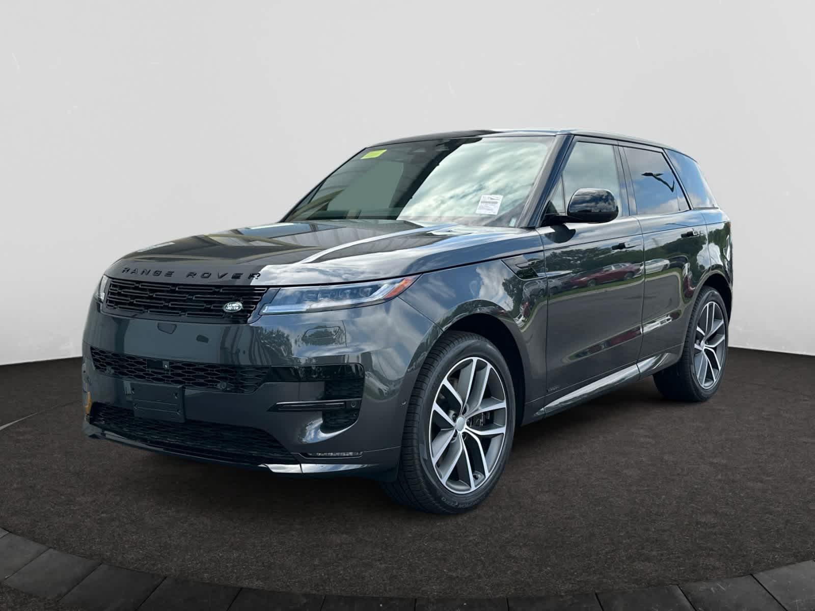 new 2025 Land Rover Range Rover Sport car, priced at $138,025