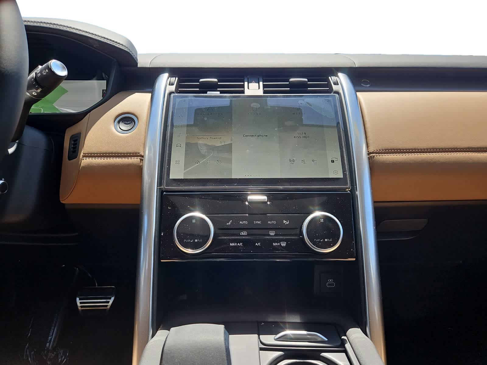 new 2025 Land Rover Discovery car, priced at $83,788