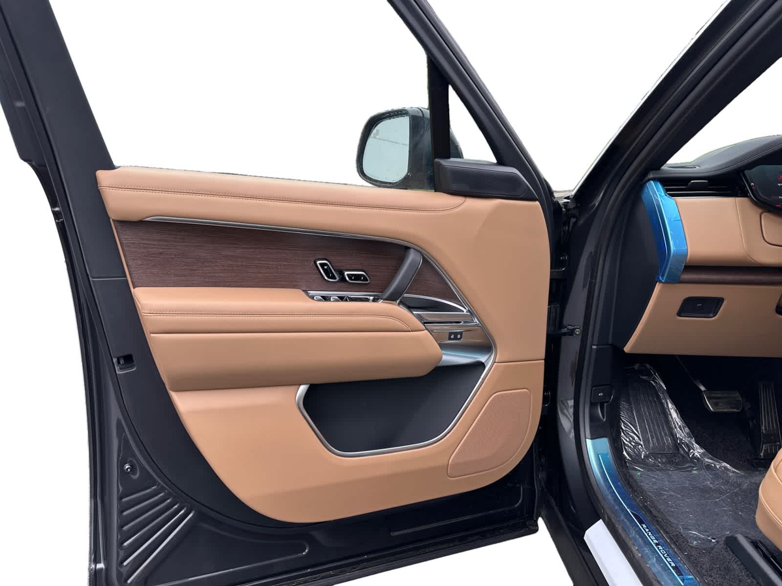 new 2025 Land Rover Range Rover car, priced at $144,600