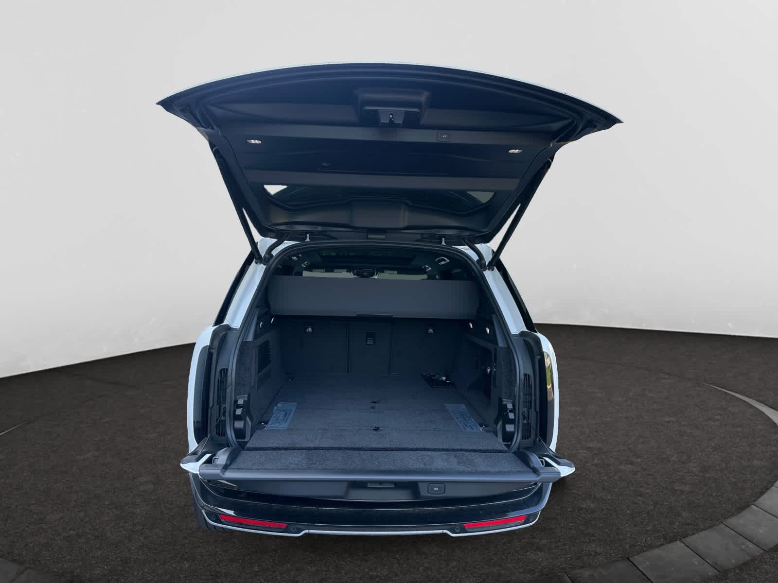 new 2025 Land Rover Range Rover car, priced at $138,860
