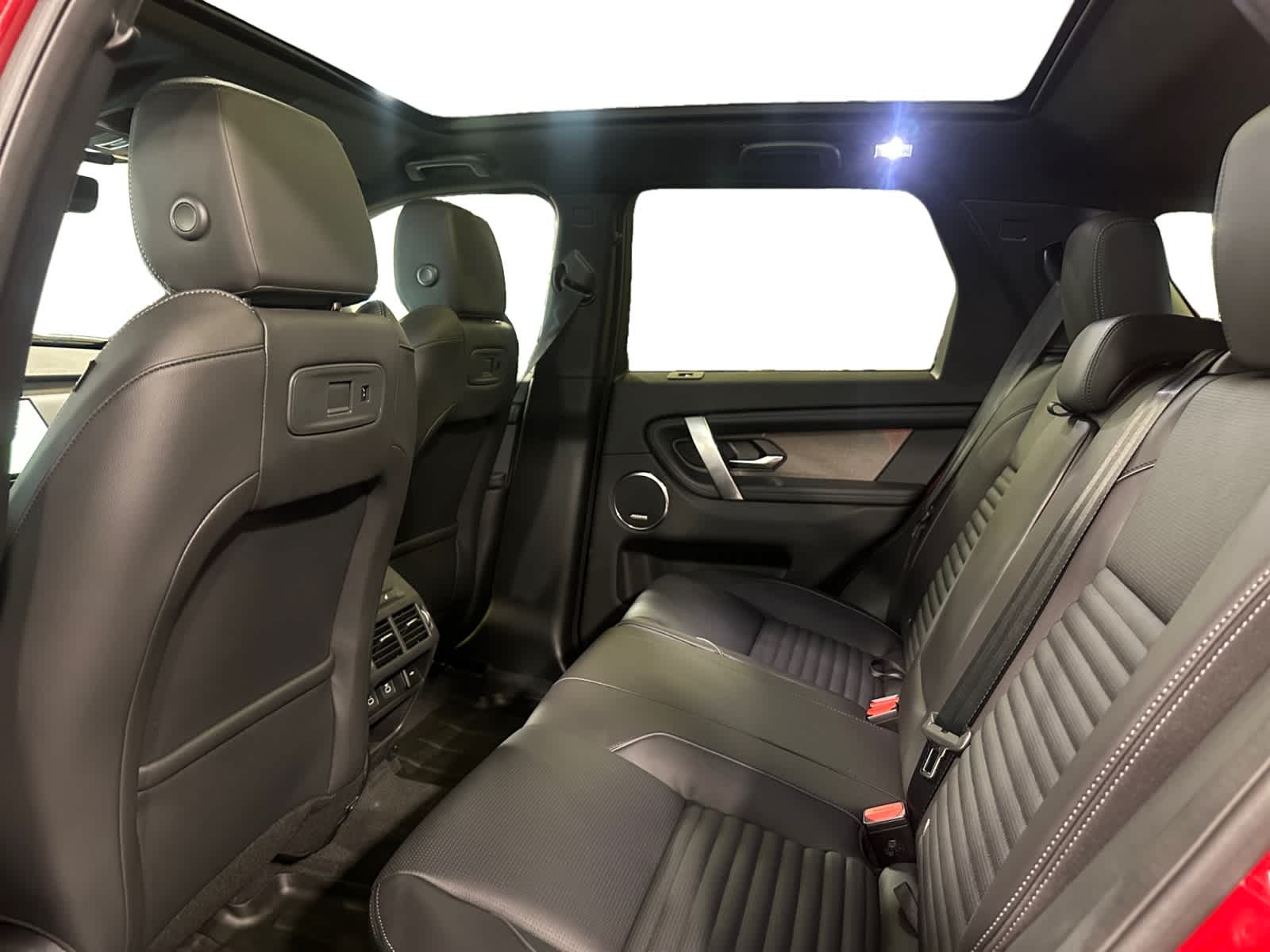 new 2025 Land Rover Discovery Sport car, priced at $61,168