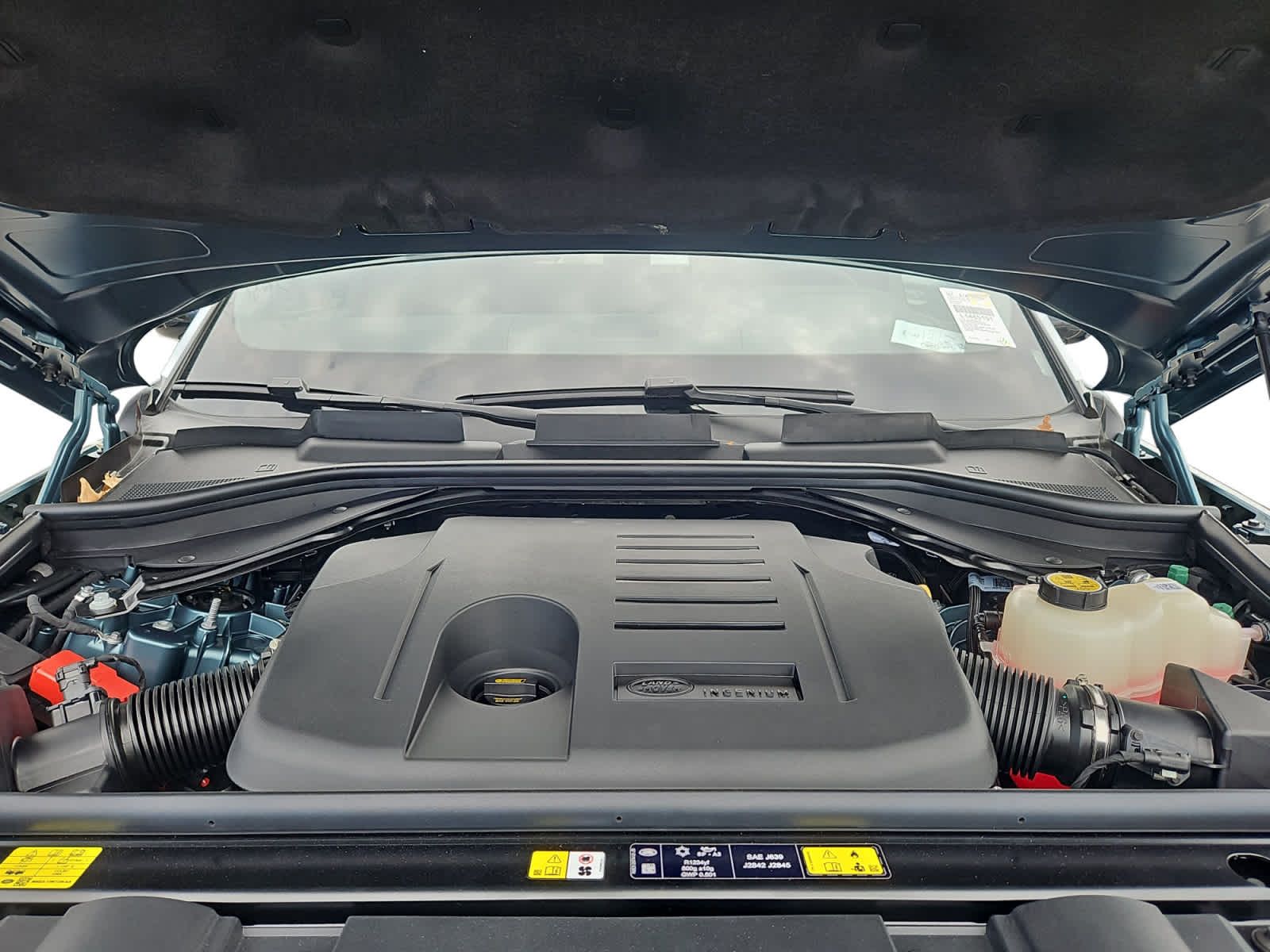 new 2025 Land Rover Range Rover Sport car, priced at $89,010