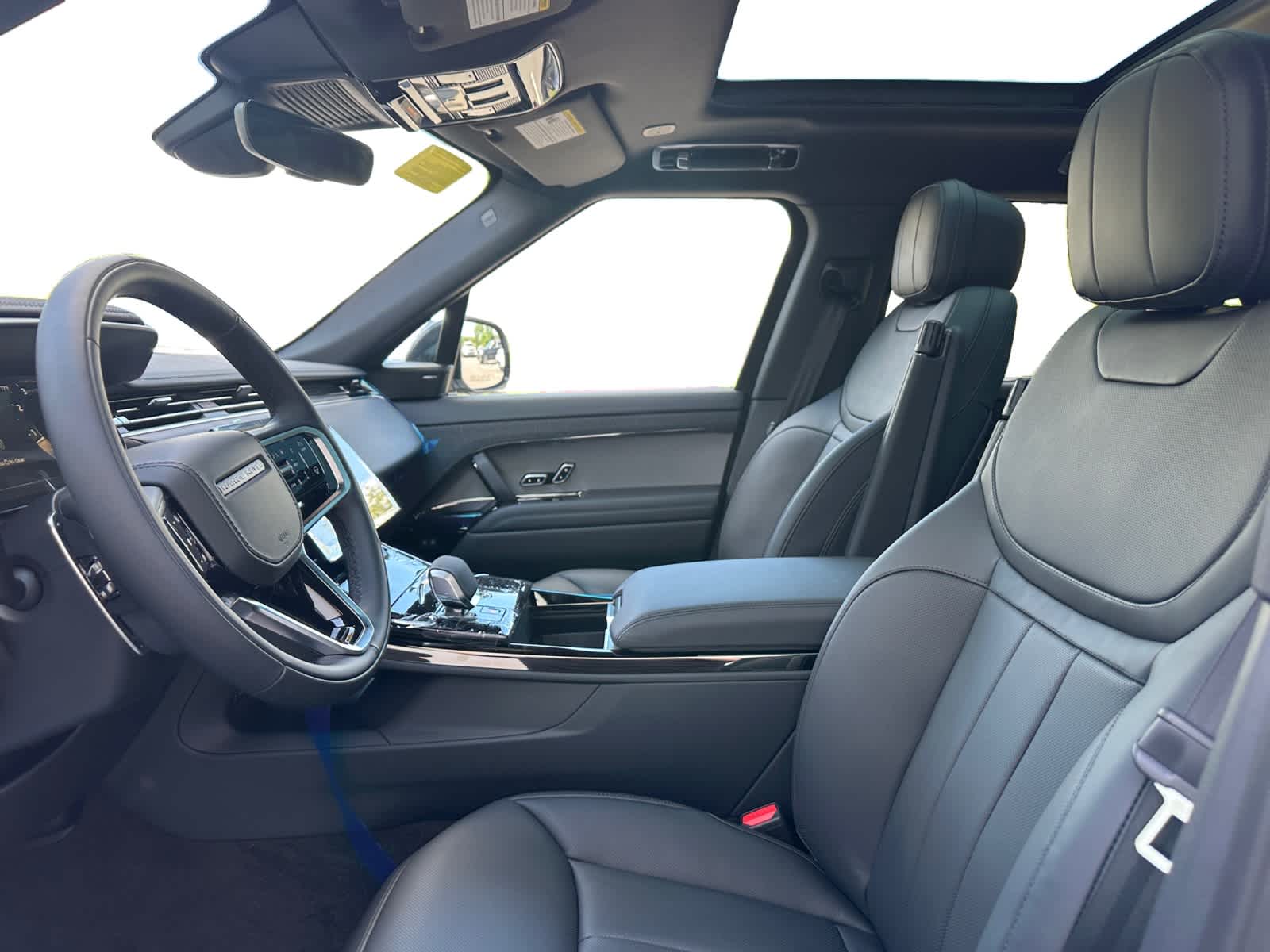 new 2025 Land Rover Range Rover Sport car, priced at $89,150