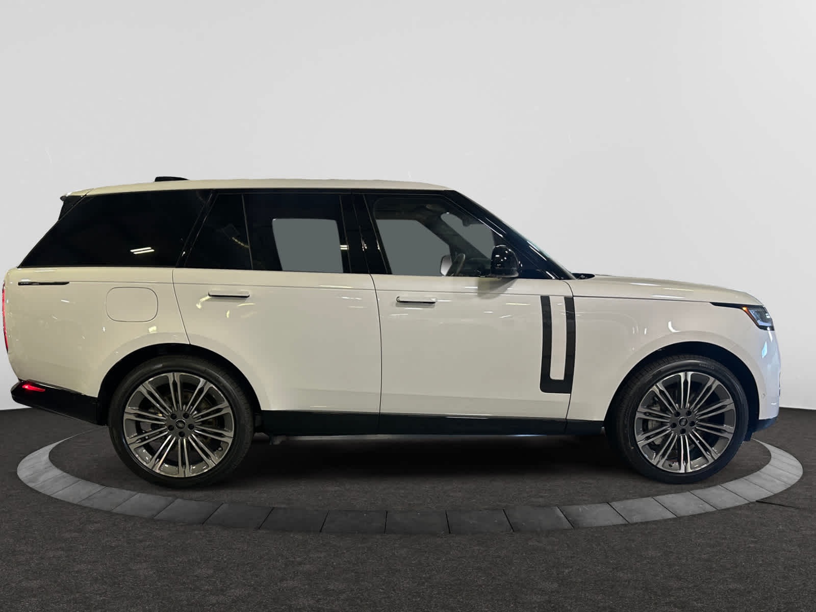 new 2025 Land Rover Range Rover car, priced at $141,730