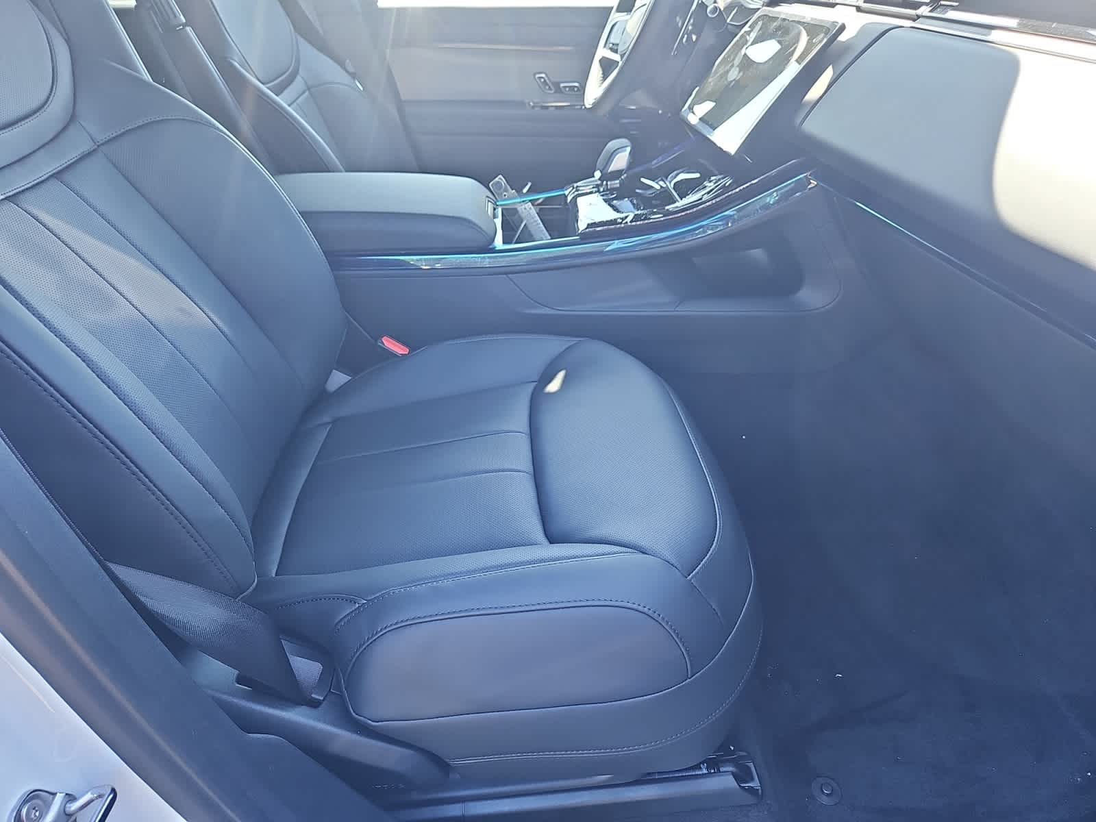 new 2025 Land Rover Range Rover Sport car, priced at $89,150