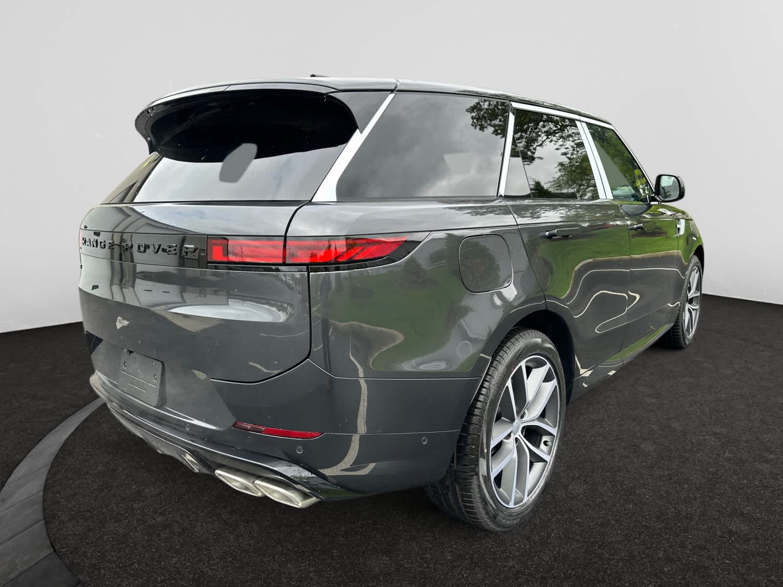 new 2025 Land Rover Range Rover Sport car, priced at $138,025