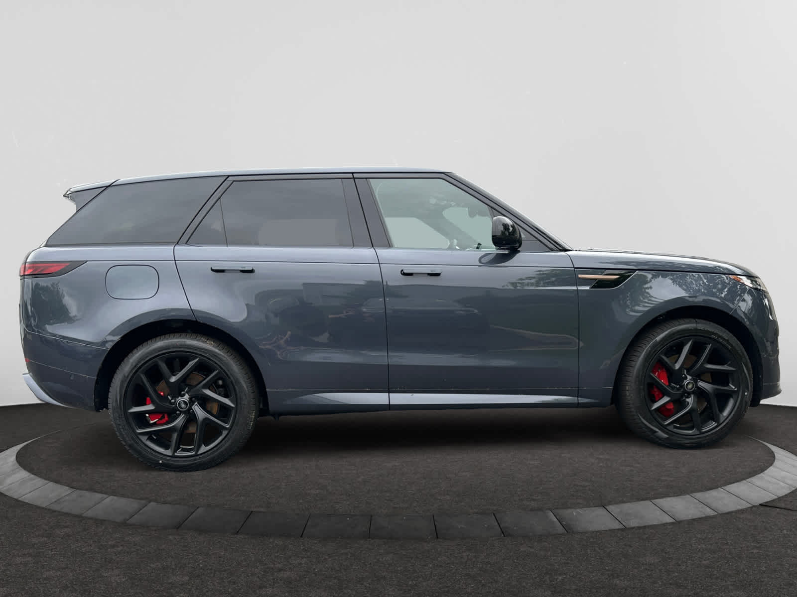 new 2025 Land Rover Range Rover Sport car, priced at $107,945