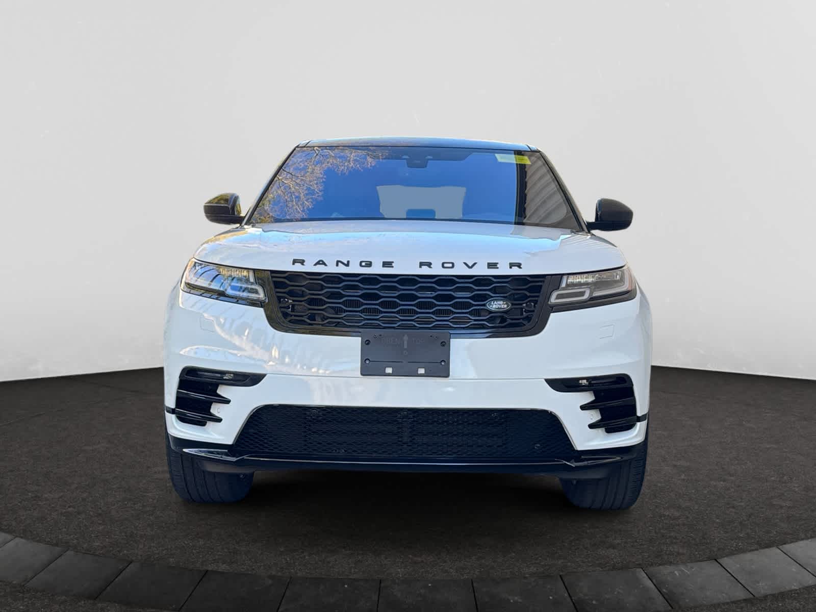 used 2020 Land Rover Range Rover Velar car, priced at $35,498