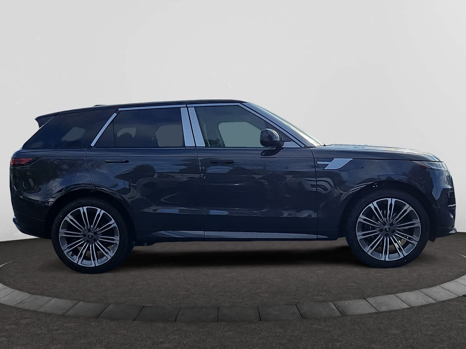 new 2025 Land Rover Range Rover Sport car, priced at $105,820