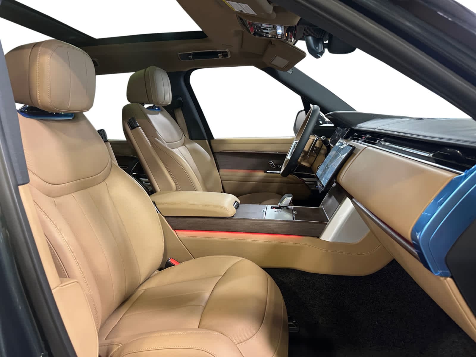 new 2025 Land Rover Range Rover car, priced at $146,810