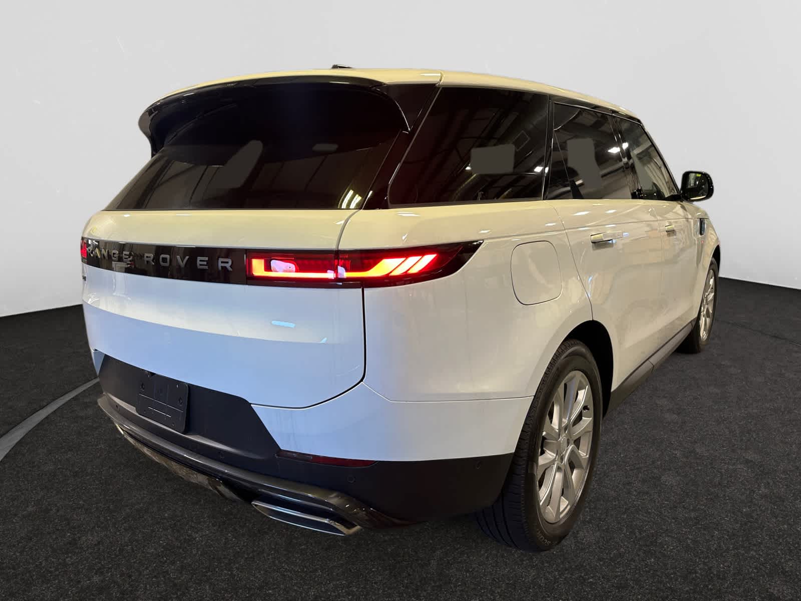 new 2025 Land Rover Range Rover Sport car, priced at $89,150