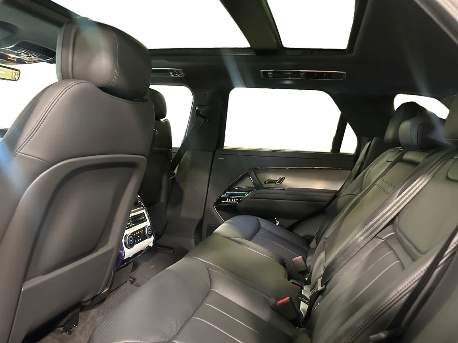 new 2025 Land Rover Range Rover Sport car, priced at $125,220