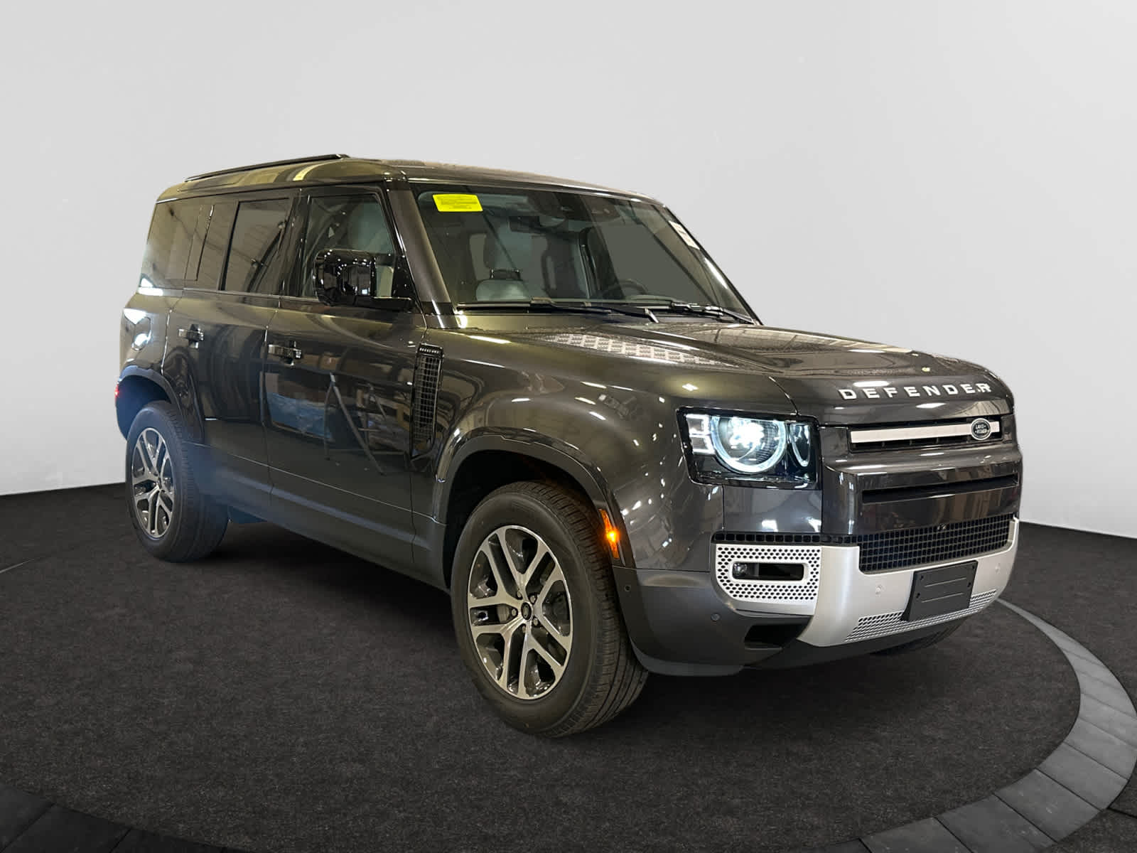 new 2025 Land Rover Defender 110 car, priced at $72,673