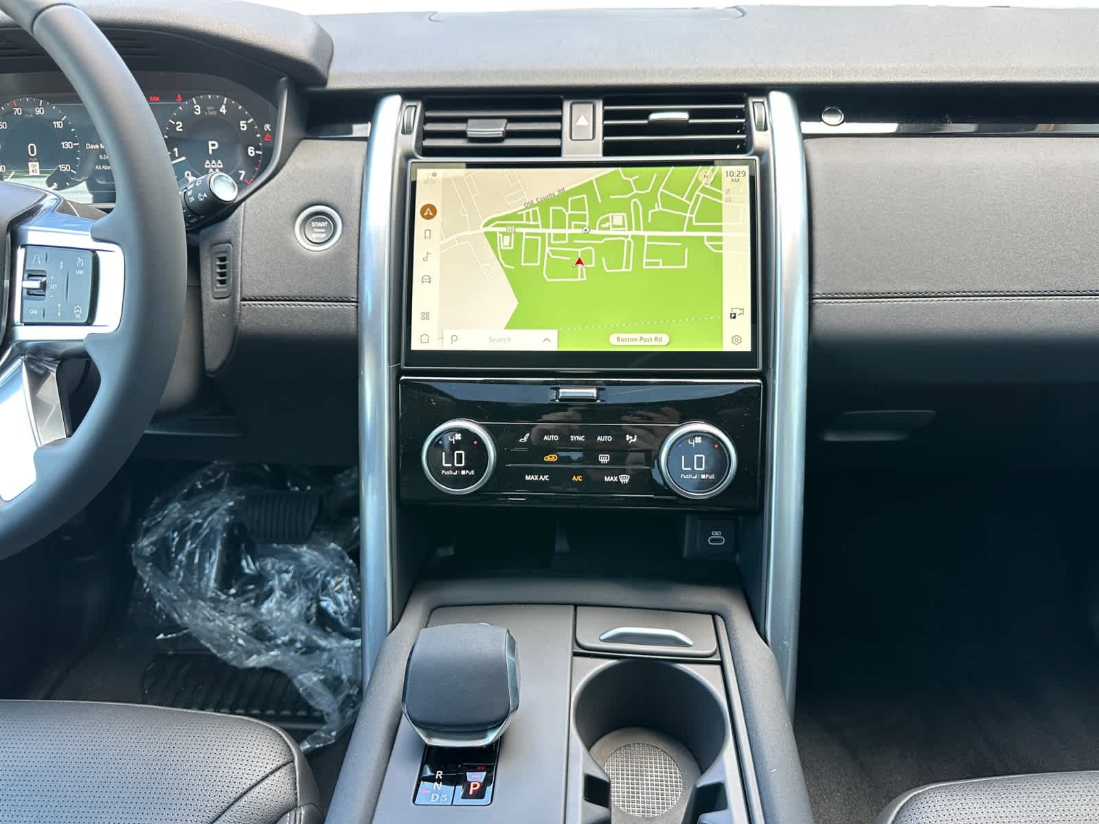 new 2025 Land Rover Discovery car, priced at $64,718
