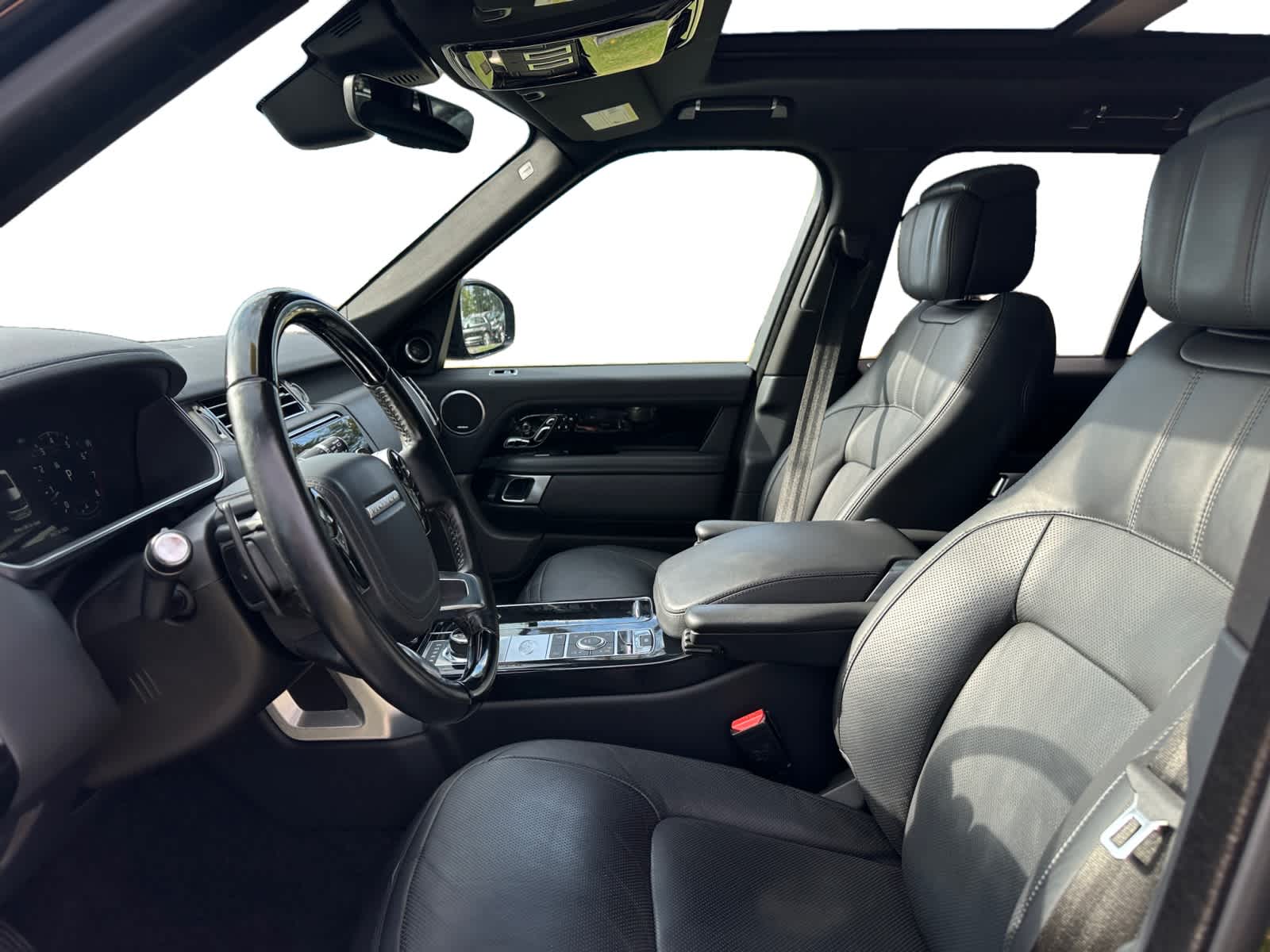 used 2019 Land Rover Range Rover car, priced at $34,998
