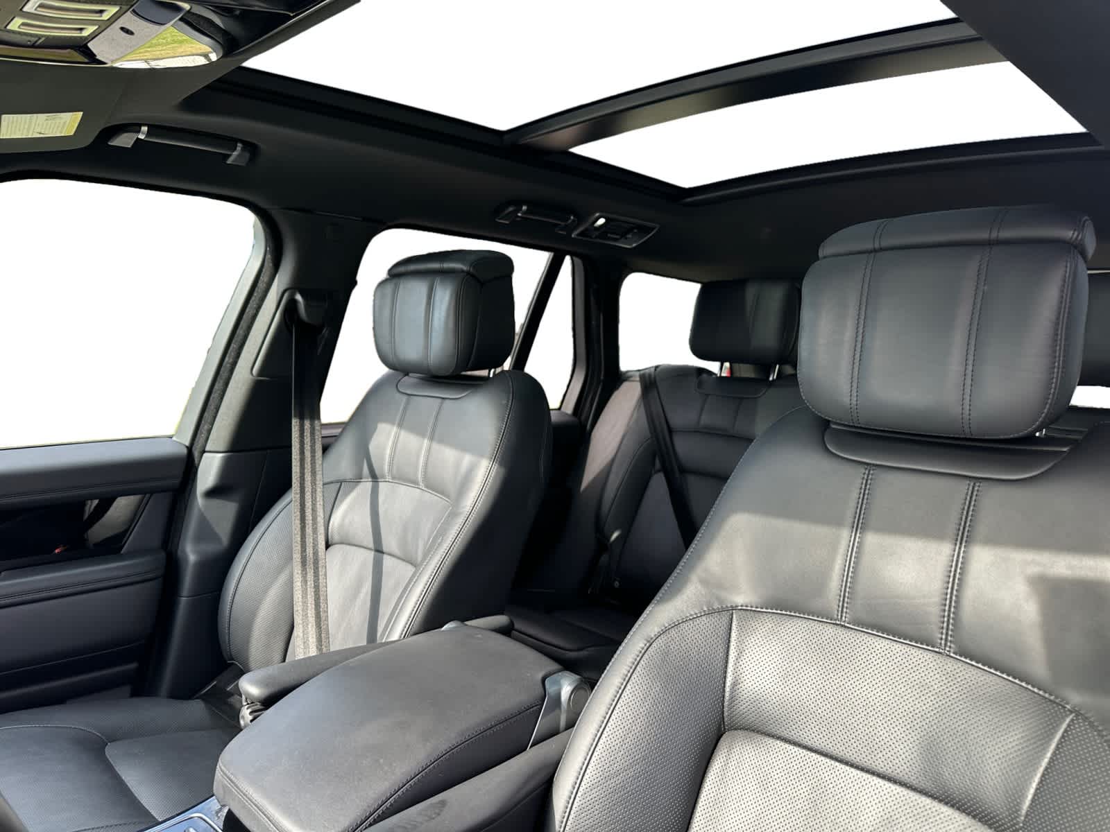 used 2019 Land Rover Range Rover car, priced at $34,998