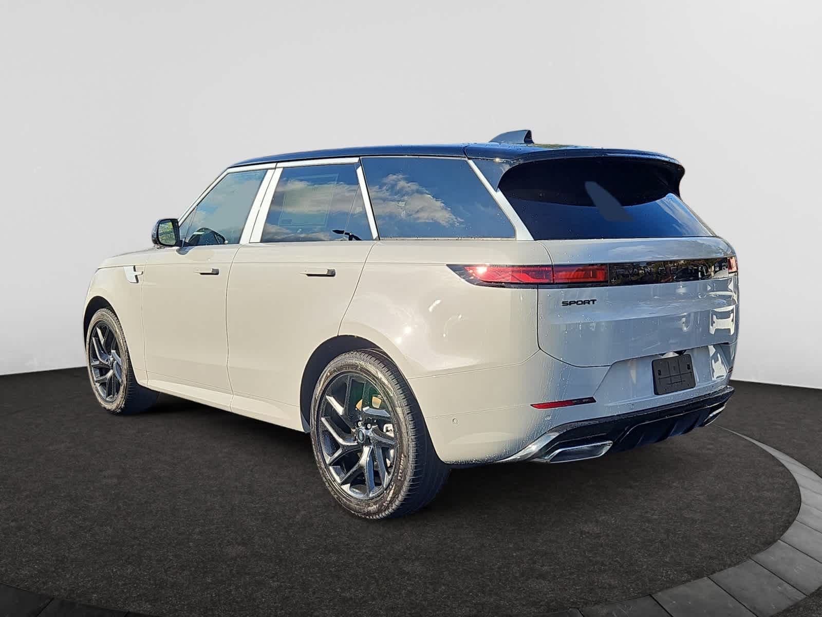 new 2025 Land Rover Range Rover Sport car, priced at $103,765