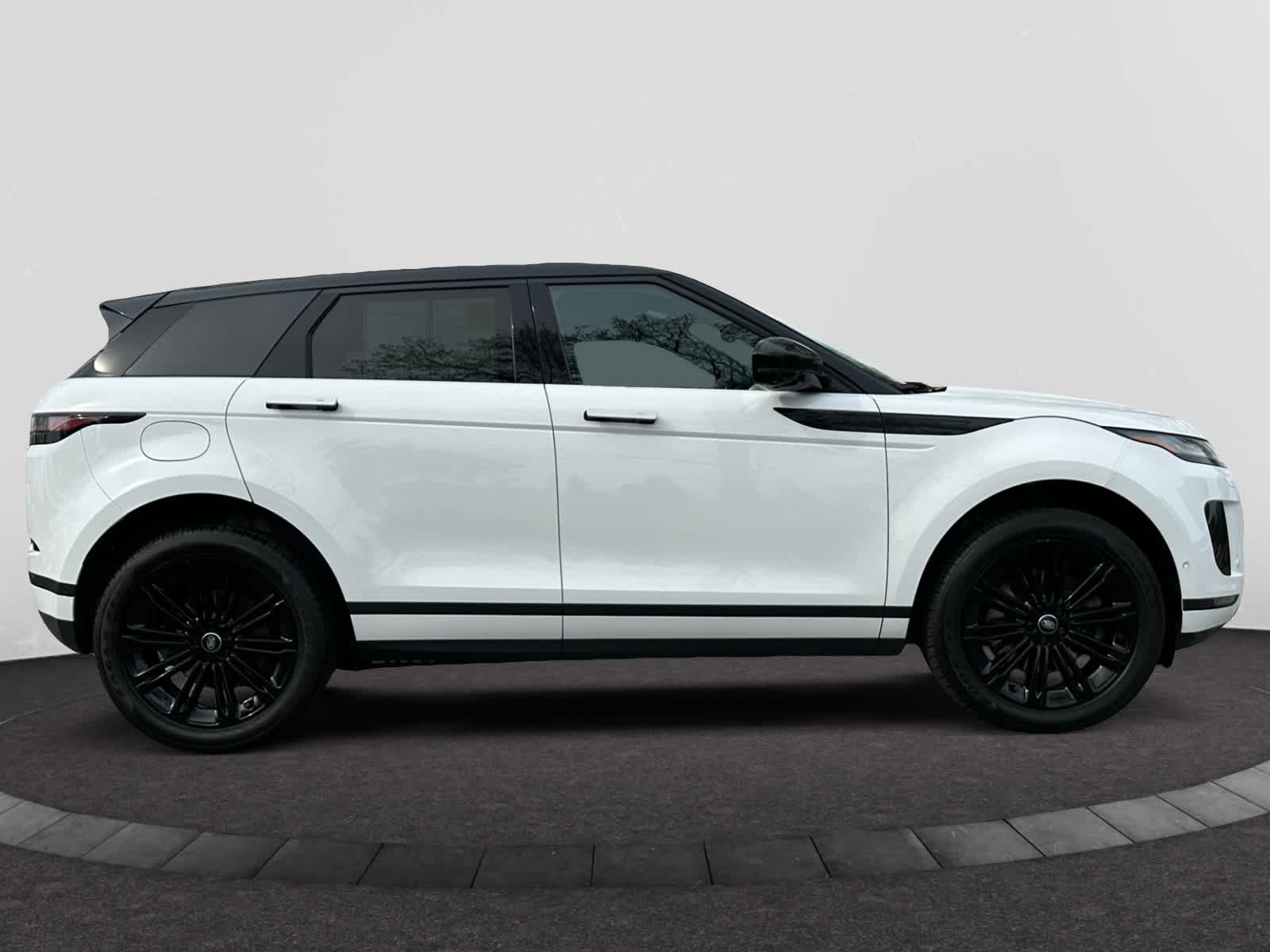 used 2024 Land Rover Range Rover Evoque car, priced at $42,998