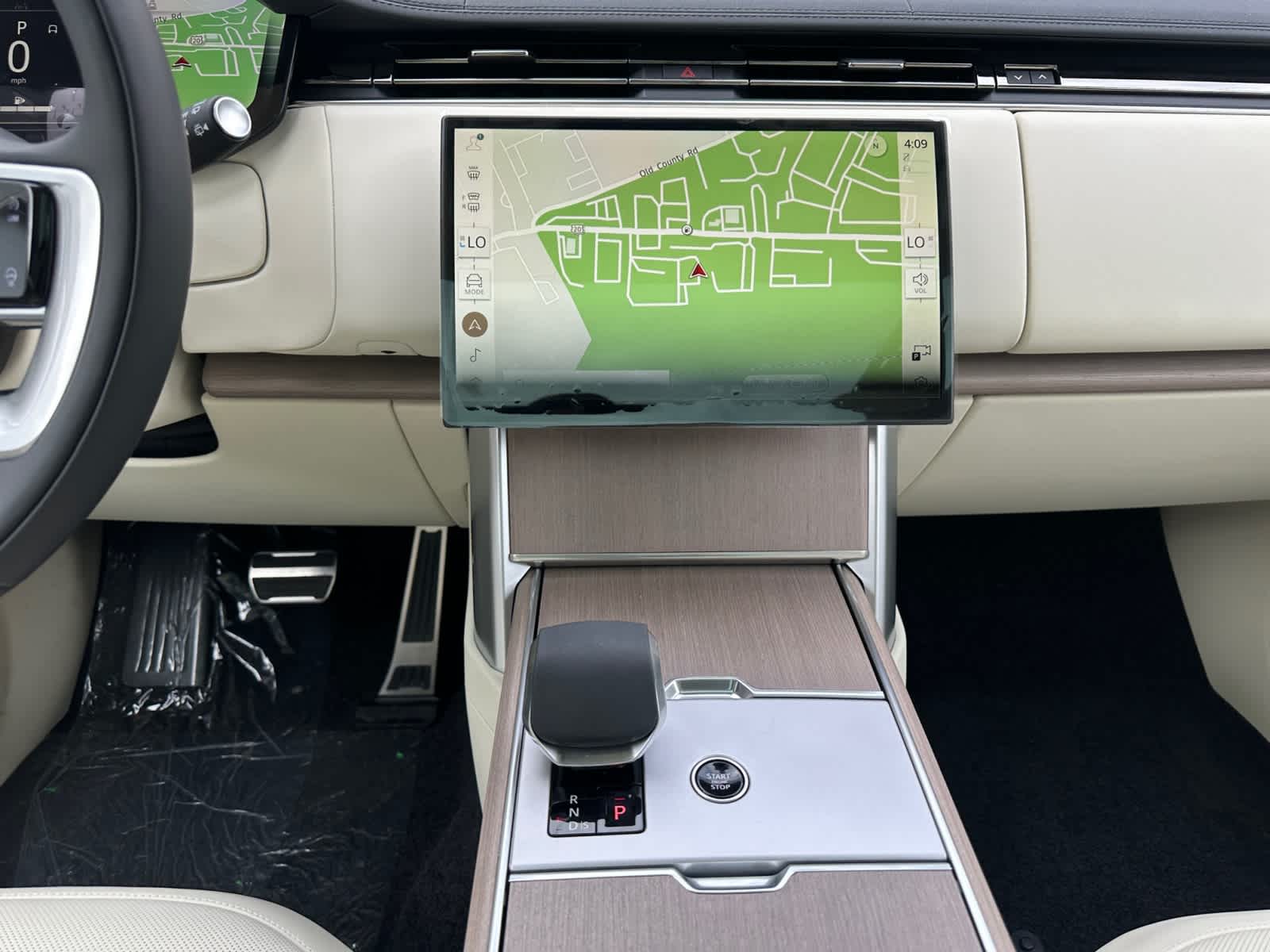 new 2025 Land Rover Range Rover car, priced at $150,015