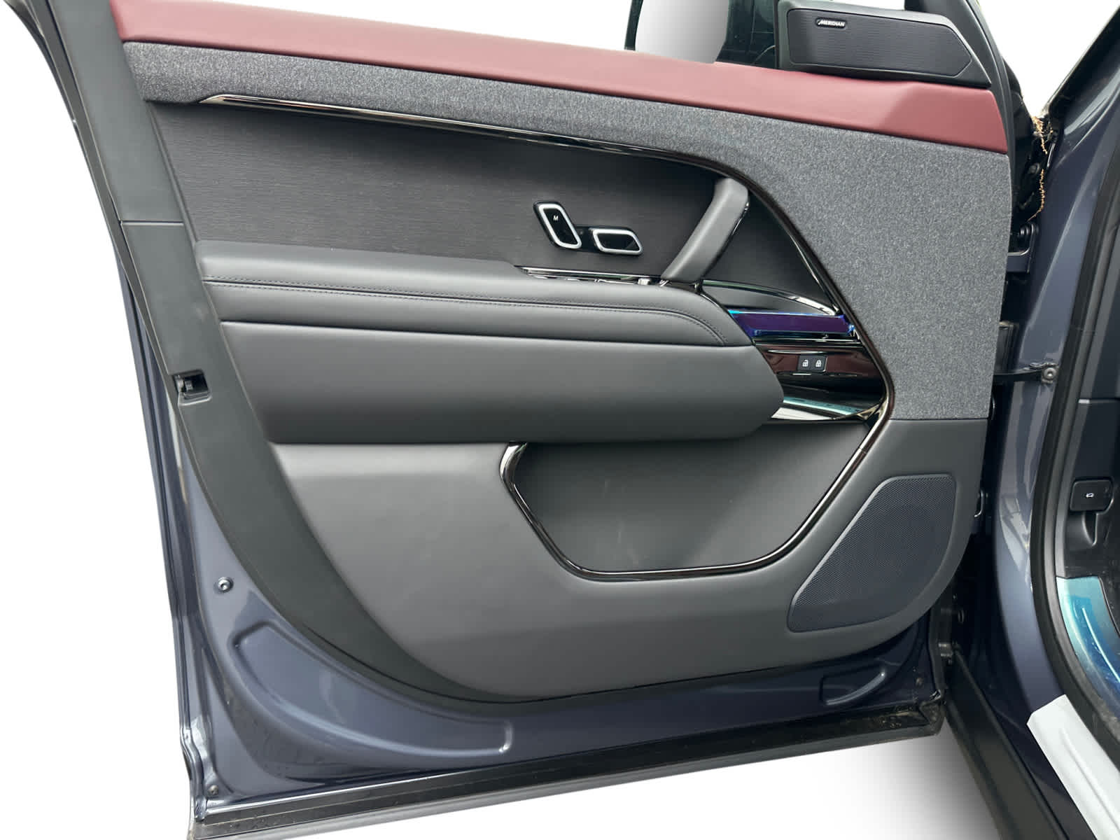 new 2025 Land Rover Range Rover Sport car, priced at $107,945