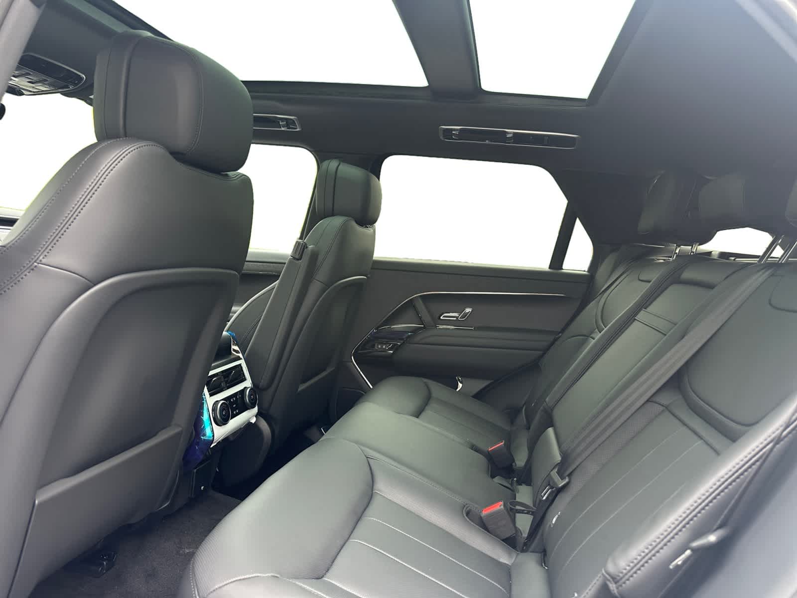 new 2025 Land Rover Range Rover Sport car, priced at $92,265