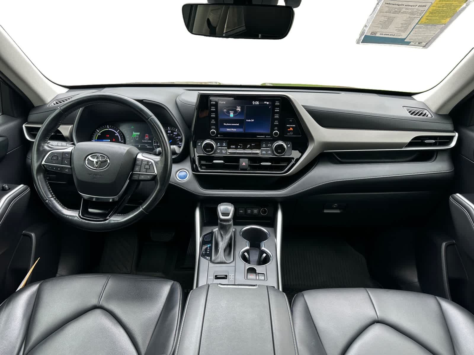 used 2020 Toyota Highlander Hybrid car, priced at $26,998