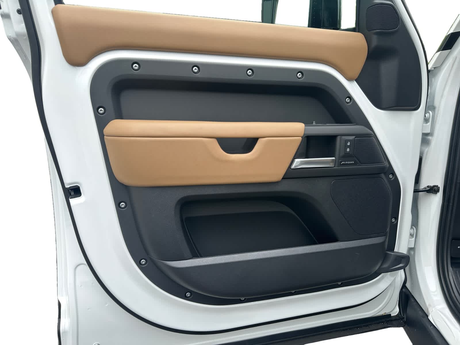 new 2025 Land Rover Defender 110 car, priced at $78,508