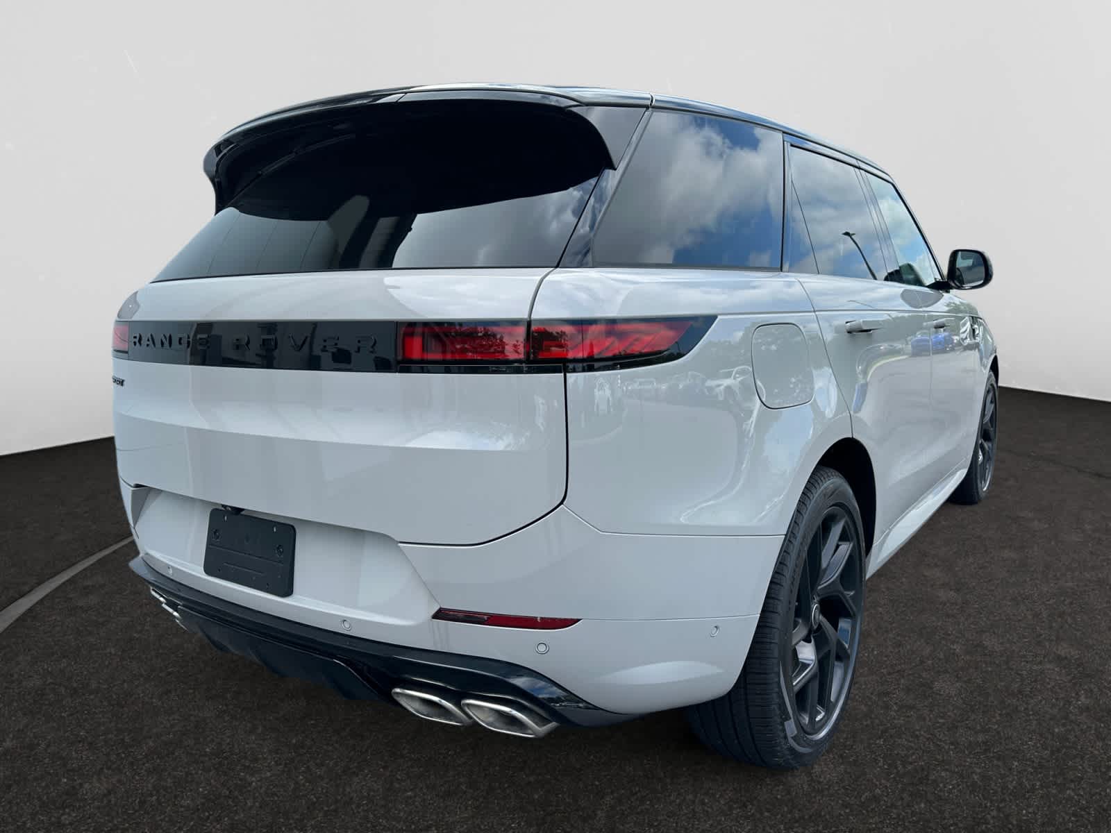 new 2025 Land Rover Range Rover Sport car, priced at $126,600