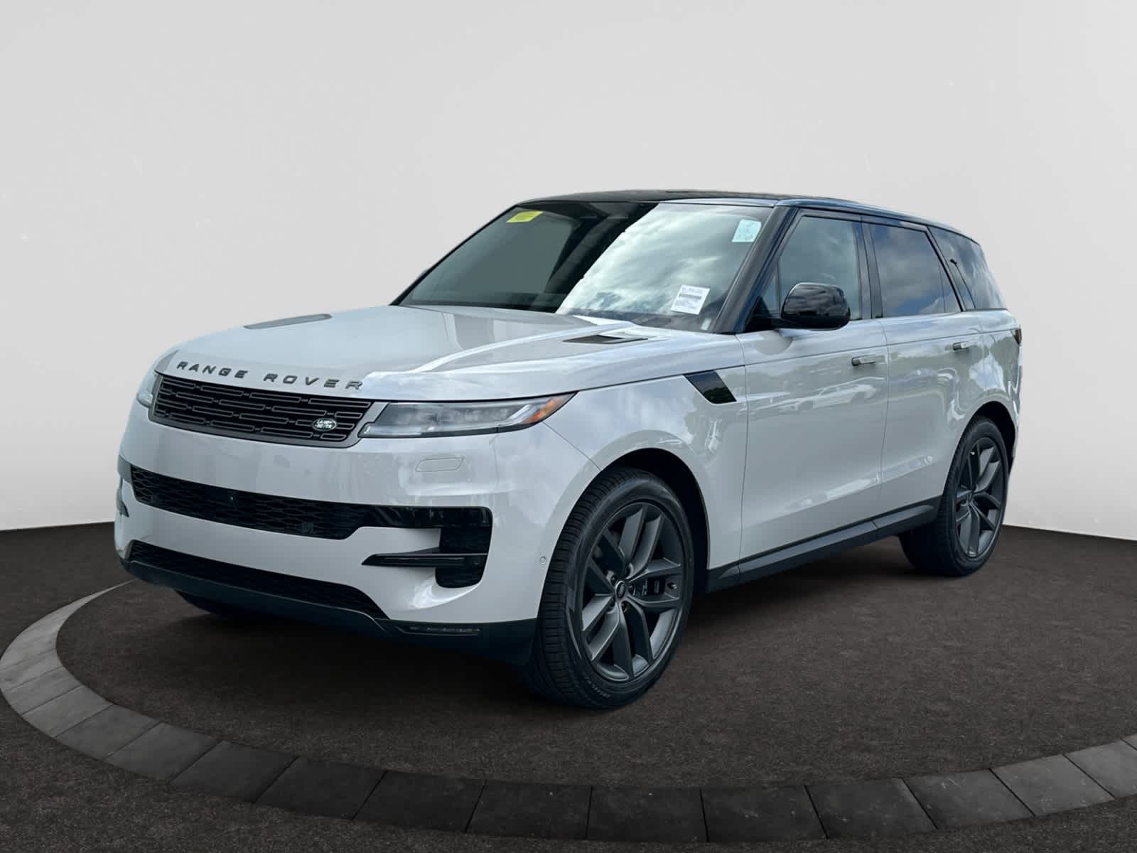 new 2025 Land Rover Range Rover Sport car, priced at $95,515
