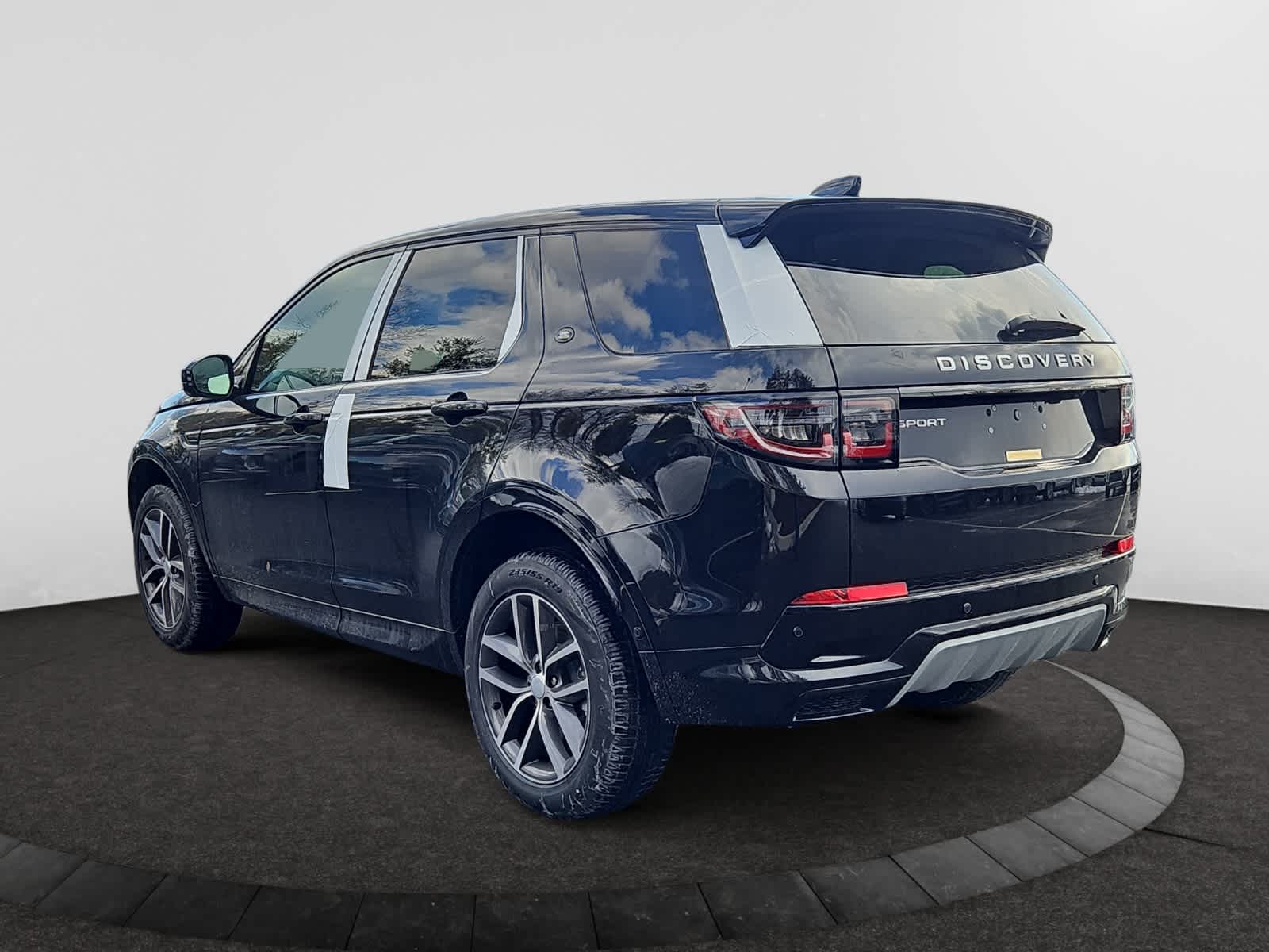 new 2025 Land Rover Discovery Sport car, priced at $58,193