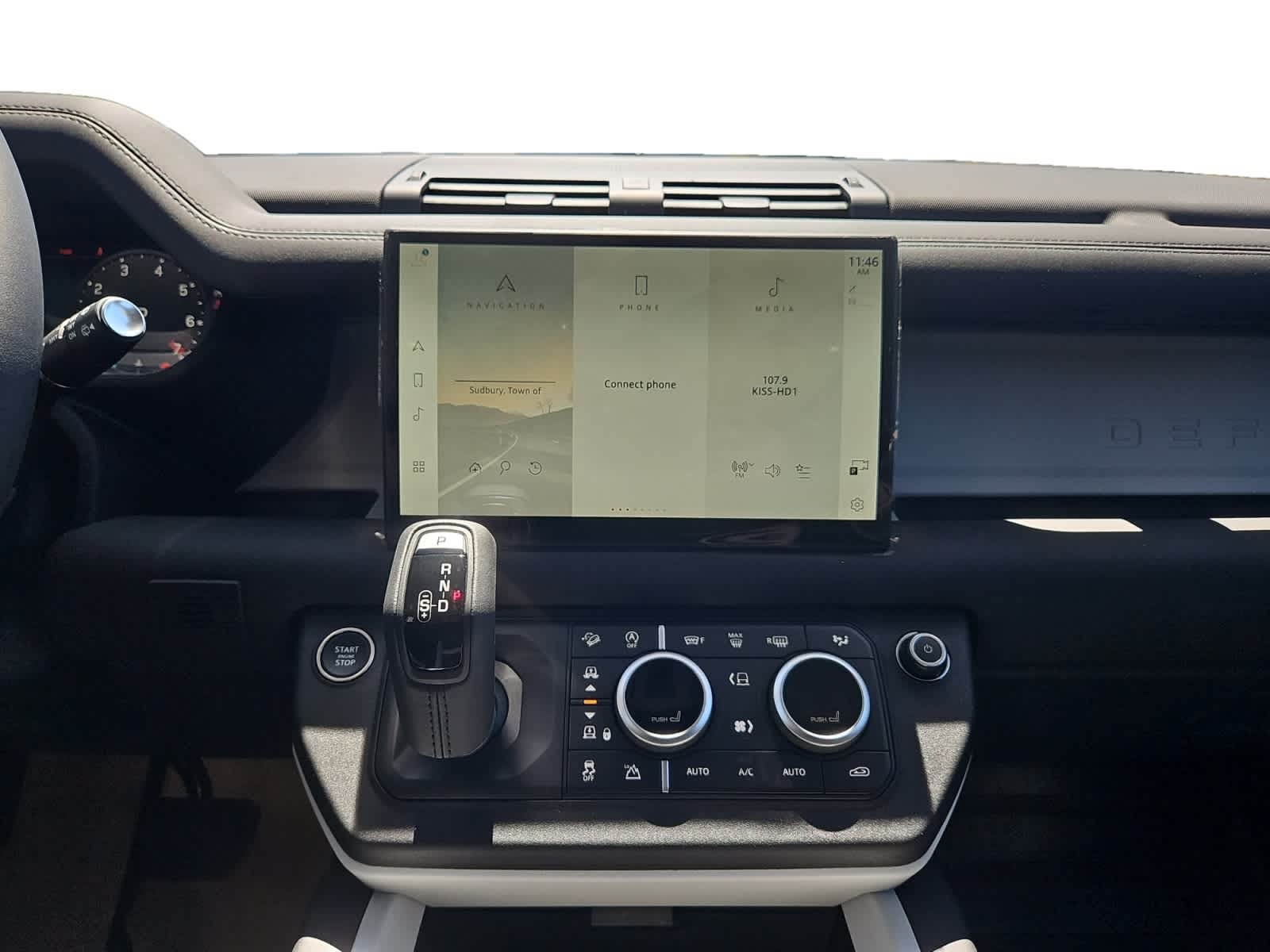 new 2025 Land Rover Defender 110 car, priced at $69,268