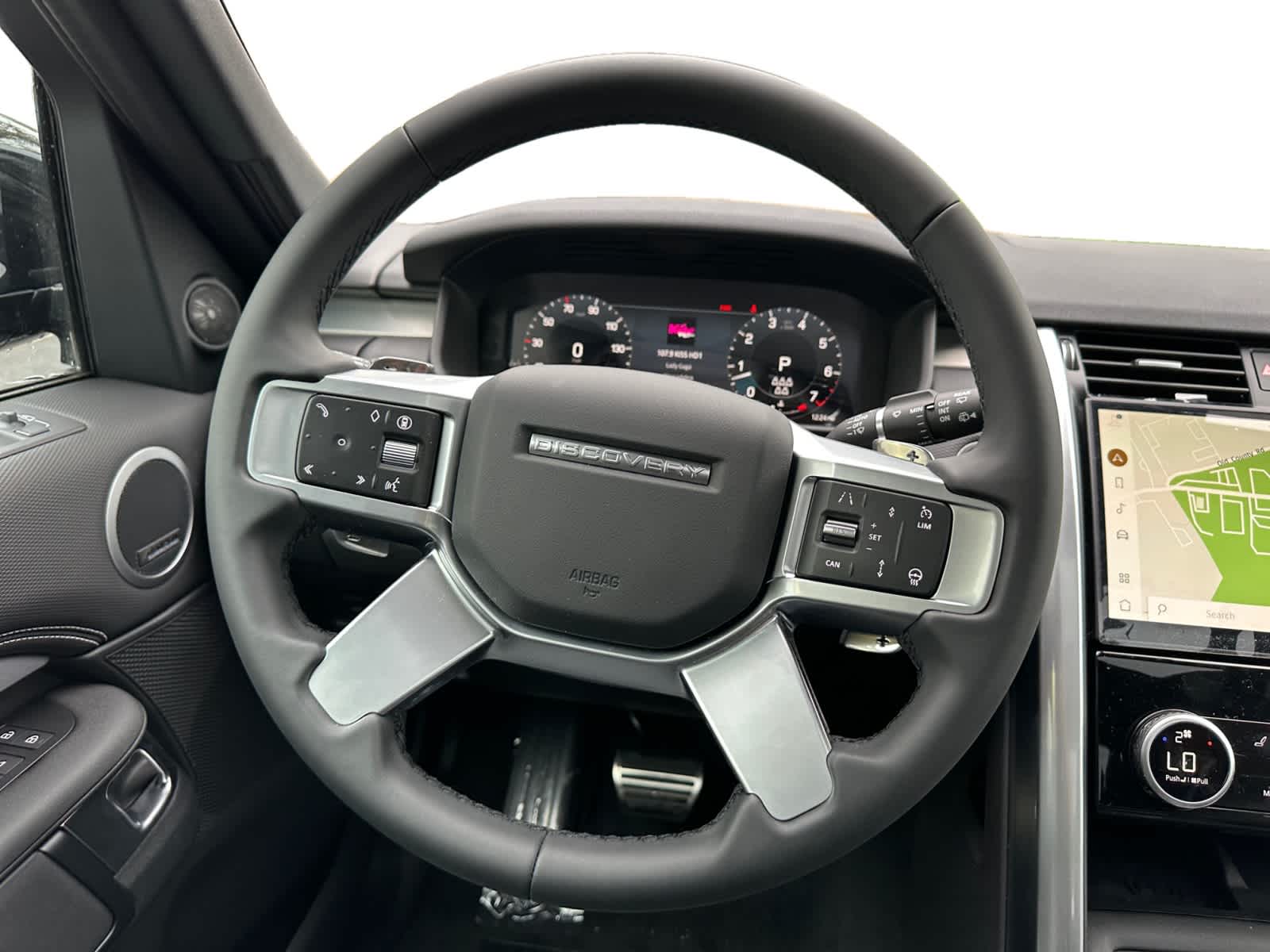 new 2025 Land Rover Discovery car, priced at $78,828
