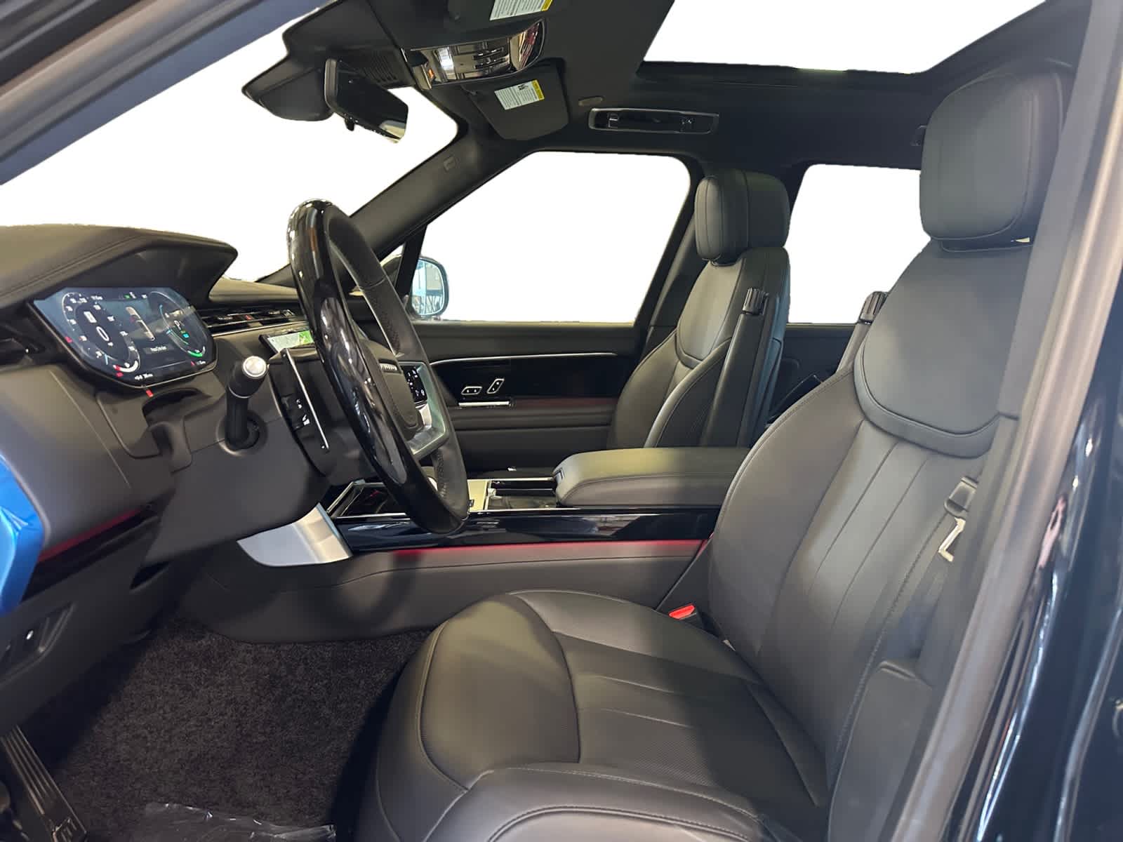 new 2025 Land Rover Range Rover car, priced at $133,600